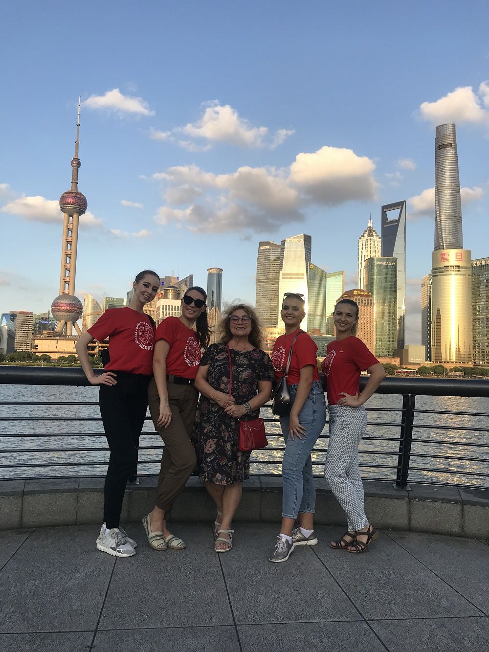 2019 - Китай, Шанхай - Тридцатый Международный фестиваль туризма 2019 (International Festival)