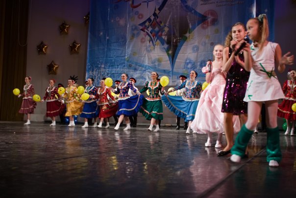 2009 - Россия, Санкт-Петербург -1 место открытого международного конкурса хореографического искусства «БАЛтийское соЗВЕЗДие»